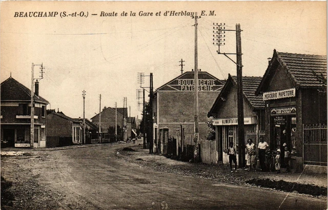 CPA AK BEAUCHAMP - Route de la Gare et d'HERBLAY (380323)