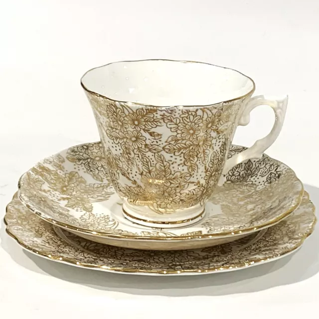 Colclough English Bone China - TEACUP TRIO (C,S,P) - Gilt Chintz Pattern EUC