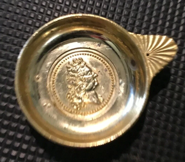 MILITARIA - TASTE-VIN EN MÉTAL ARGENTÉ - LA GARONNE - 7,5 cm MILITARIA - TASTE-VIN EN MÉTAL ARGENTÉ - LA GARONNE - 7,5 cm