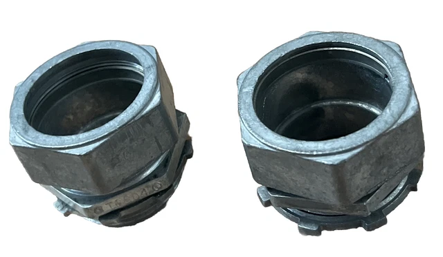 TC-604 1-1/4" Rigid EMT Conduit Compression 1-1/4" Box Connector Lot Of 2
