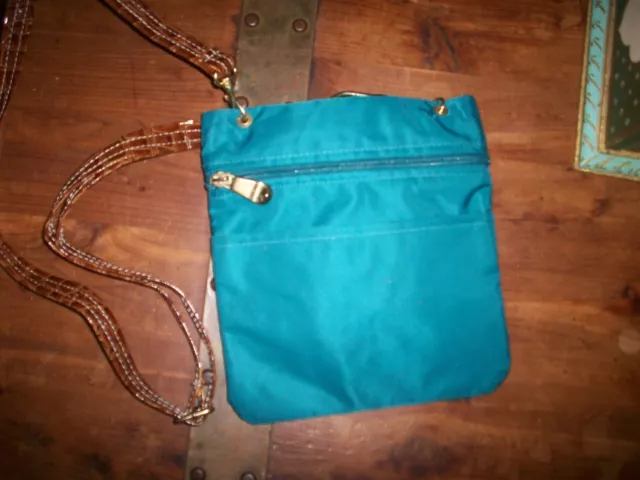 Samantha Brown Crossbody Bag Travel or Everyday Adjustable Strap Green FREE SHIP 4