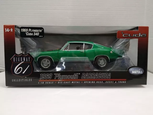Highway 61 #50715 1969 Plymouth Barracuda 1/18 Scale Diecast Model - Rallve Gree