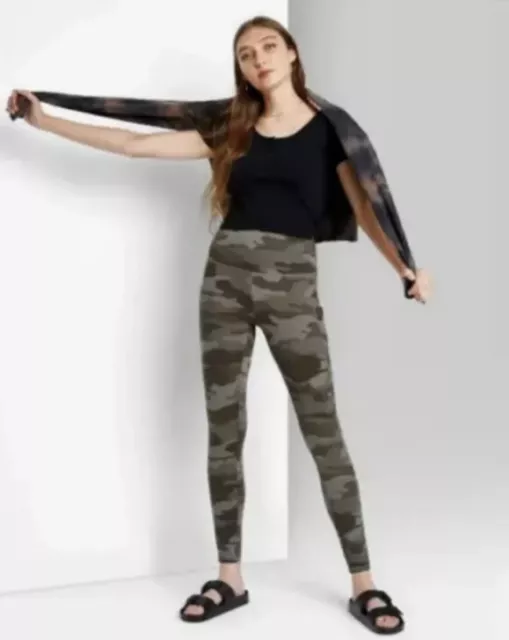 Womens Soft Leggings Green Camo High Rise Wide Waistband Size SMALL Wild Fable