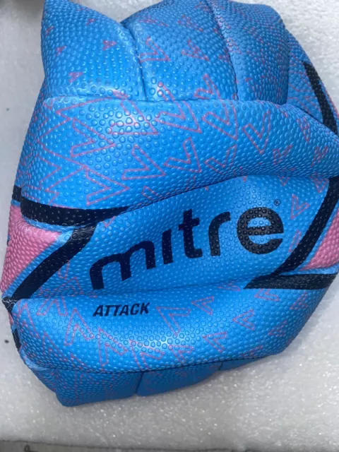 Mitre Attack Netball Ball F18P Size 5 Match Quality Grip Training/Sport BLU Game