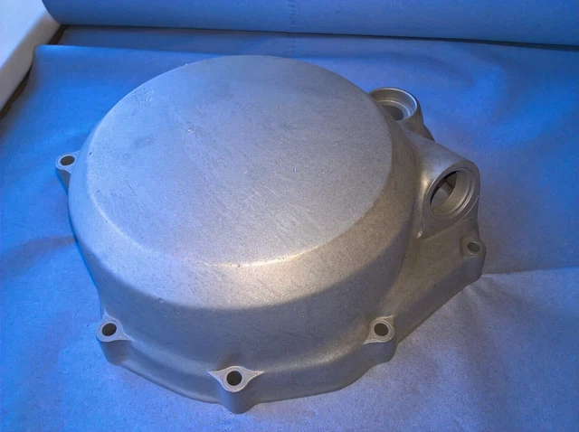 HONDA CB500 Four K0, K1, K2 SOHC,  Clutch cover 1971 to 1975