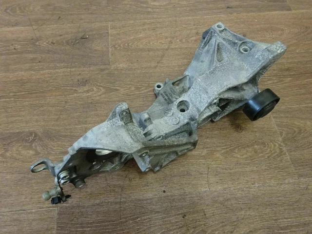 Audi A4 8K A5 2.0TDI VW Skoda Porte-agrégats Support machine à lumière 03L903143