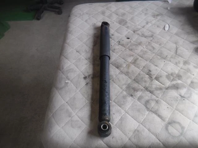 SUZUKI Solio 2011 Rear Left Shock Absorber 4180054M10 [Used] [PA86759194]