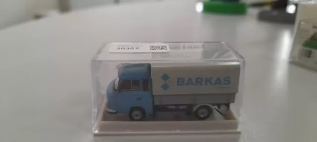 Brekina Barkas B 1000 Pritsche  Blau, DDR, H0/ 1:87