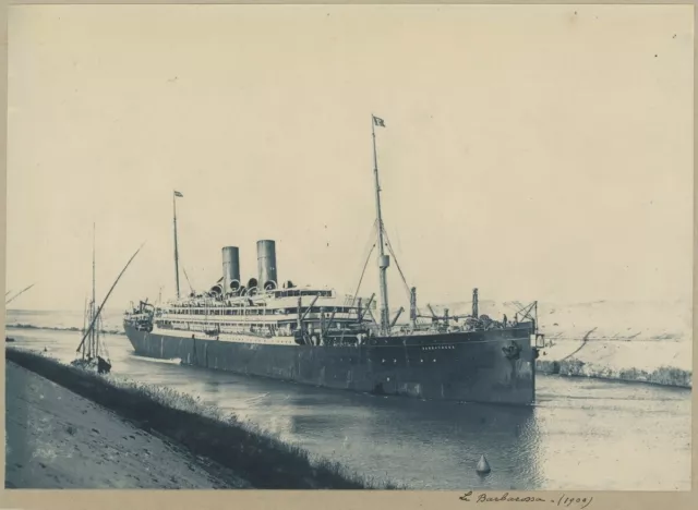 Bateau " Le Barbarossa " en Égypte. Egypt. Probablement à Suez. 1900.