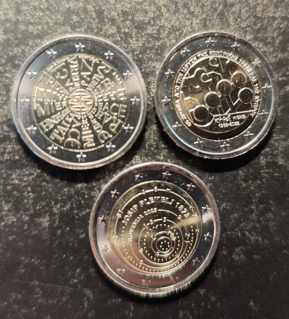 Lot de 2 poignées de porte neuves à moitié prix - Bricolage