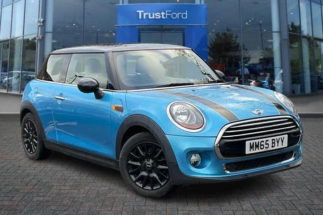 2015 MINI HATCHBACK 1.5 Cooper 3dr PEPPER PACK, SATELLITE NAVIGATION, FULL SERVI