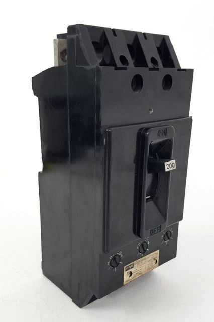NFJ631200 FPE 200 Amp 3 pole 600V NFJ Circuit Breaker NO LUGS *FLAW*