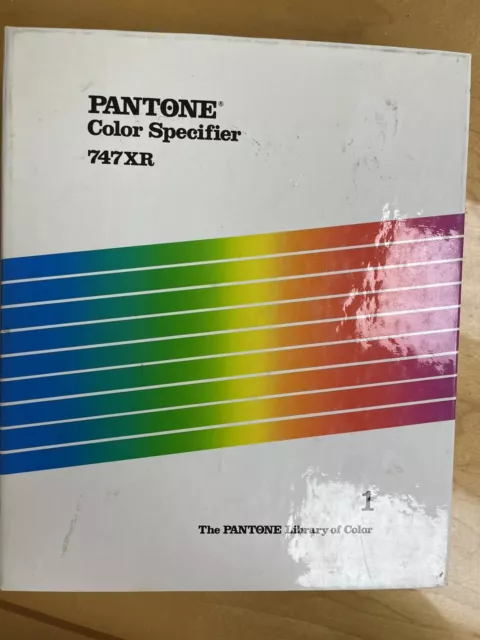 Pantone Color Specifier 747XR Pantone Library of Color Coated & Uncoated