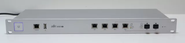 Ubiquiti Networks UniFi Security Gateway Pro USG-PRO-4
