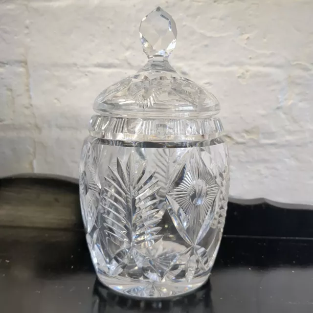 Large vintage cut crystal glass STORAGE JAR / CONTAINER POT / BISCUIT BARREL