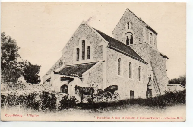 COURTHIEZY - Marne - CPA 51 - l' église - attelage