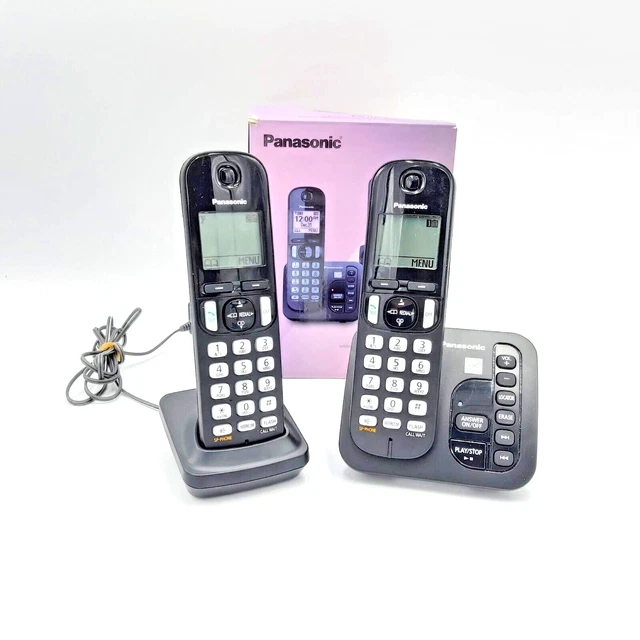 PANASONIC KXTGC222 EXPANDABLE Digital Cordless Answering System with 2
