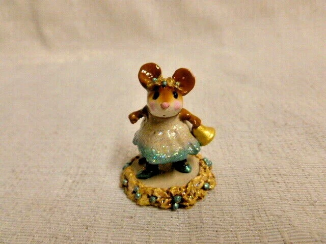 Wee Forest Folk Jingle Belle Christmas Special M-304b Mouse Figurine Angel