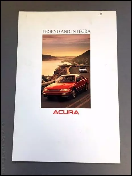 1989 Acura Integra and Legend 12-page BIG Original Car Sales Brochure Catalog