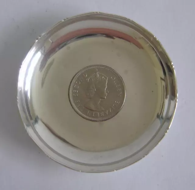 Inserto piatto argento sterling di Hong Kong con moneta da un dollaro di Hong Kong 1970 #1
