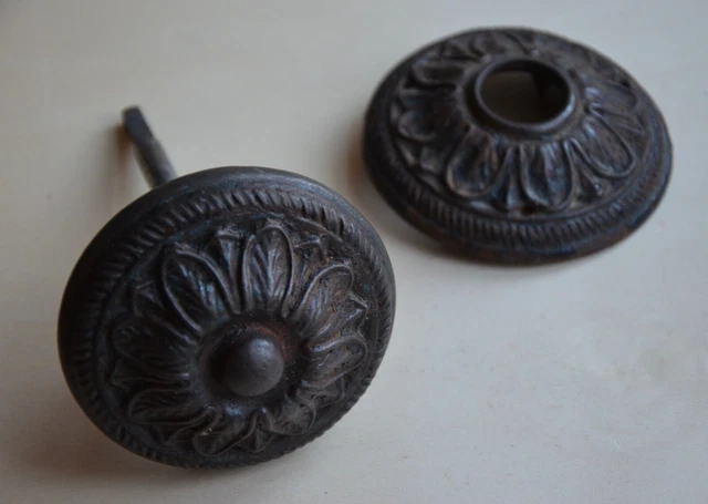 Lot 5 Boutons Poignées Ancienne Porte De Meuble Ou Tiroir Régule