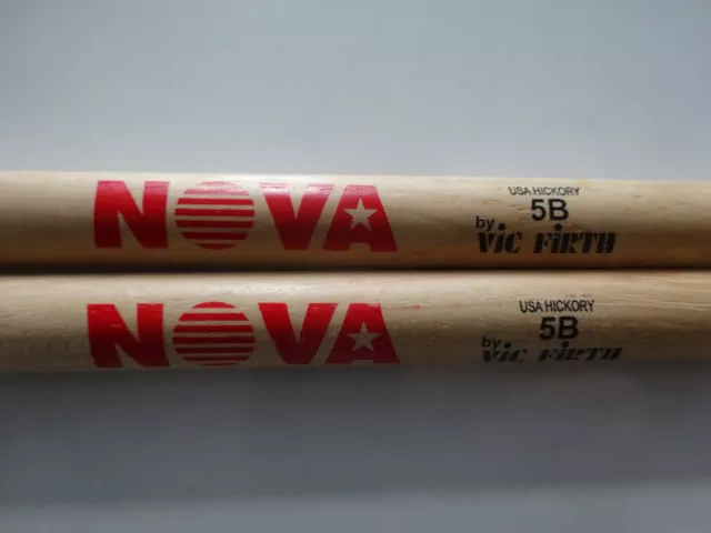 PAIR OF NOVA DRUMSTICKS By Vic Firth 5B - Wood Tip USA Hickory