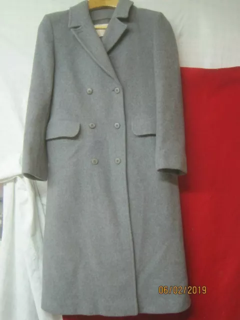 Vintage Pendleton gold tag 100% Virgin Wool grey Woman's Overcoat Coat size 12