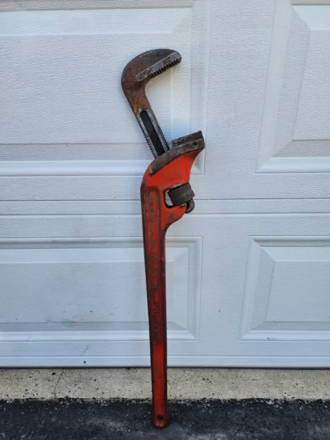 Ridgid 31085 Model E-36 Heavy  Duty 36" End Pipe Wrench 5" Cap.