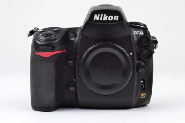 Nikon D700 SLR Digital Camera 12.1MP FX-format CMOS SC:7,900 Body #Z03558