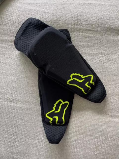 Fox Elbow MTB Sleeve Pad Small Black