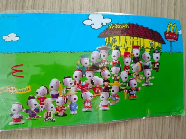 RARE McDonalds Happy Meal Toy 1999 SNOOPY World Tour 2 Ensemble complet de...