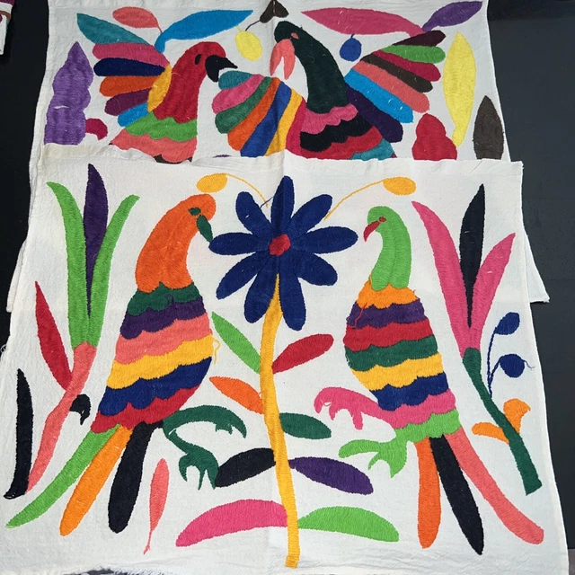 Handwoven Otomi Placemat Mexican Embroidery Bird Nature Minor Flaws (2)