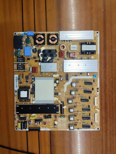 Carte D'alimentation (alim) Pour TV Listo 32HD-843 - Référence 23644792 / 17IPS63, Occasion Bon état
