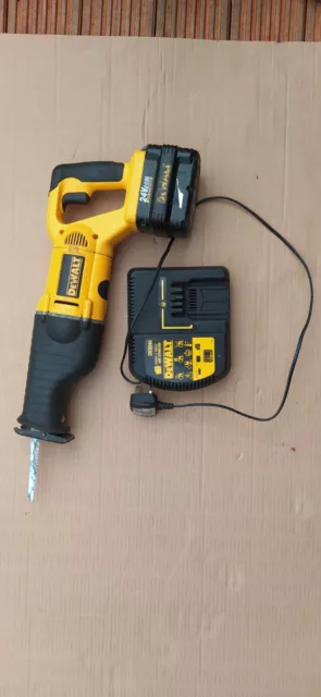 Dewalt dw008 reciprocating 2025 saw