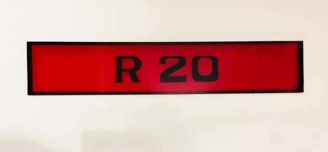 RENAULT R20 - Heckblende - Plaque Décorative Inter-feux - NEUVE