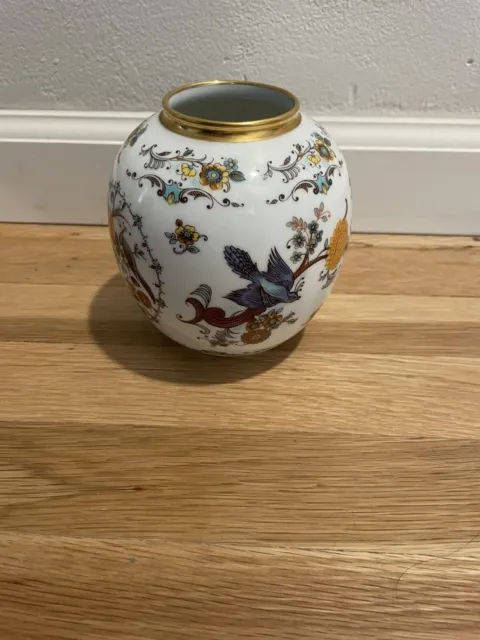 Vintage Vase Royal Porzellan Bavaria KPM Germany Handarbeit. Bird & Flowers