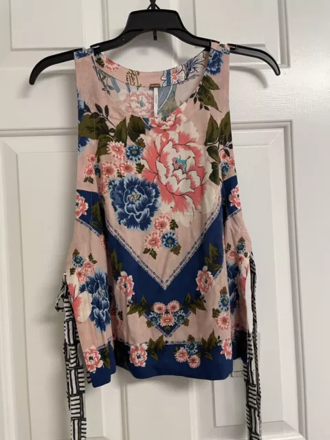 Free People Tie Top Floral NWT. Size M