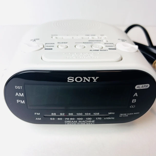 SONY ICFC318 DREAM Machine AM/FM Dual Alarm Clock Radio White TESTED