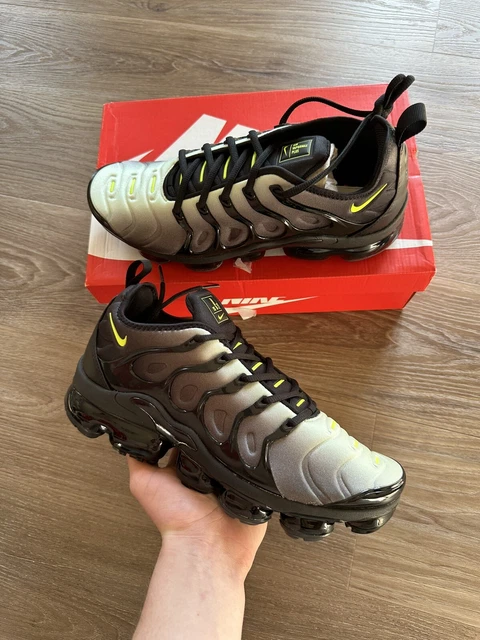Tn vapormax sale outlet