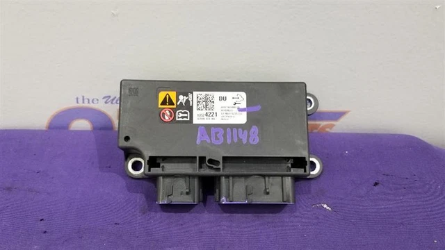 19 Chevy Silverado 1500 Srs Bag Module 13584587