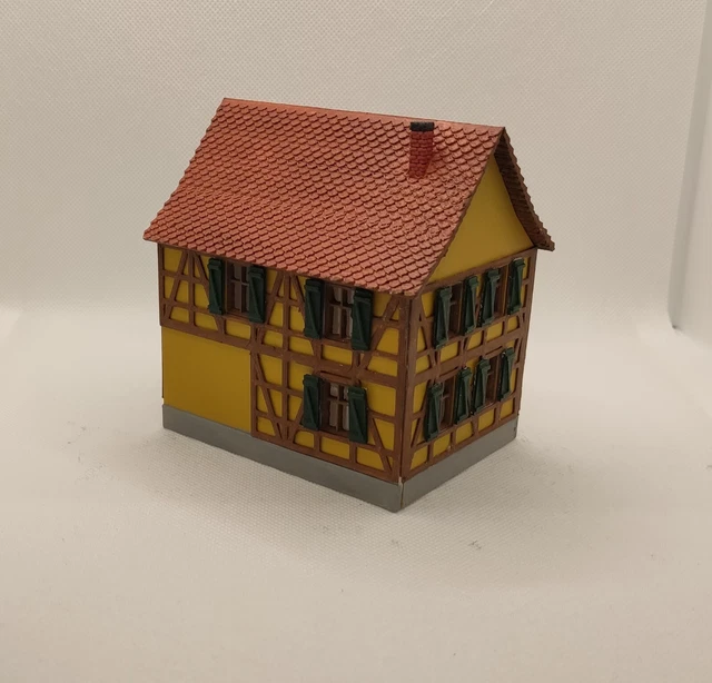 HO MODÉLISME FERROVIAIRE RÉSEAU MAISON EN CONSTRUCTION EUR 9,50