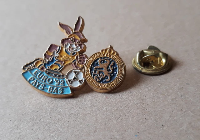 Lot Pins Football - Euro 2000 • EUR 4,99 - FR