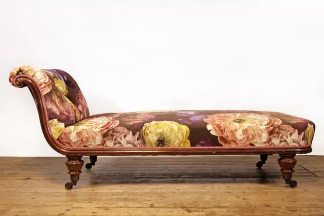 Antique Victorian Large Restored Day Bed Sofa in Designers Guild Velvet