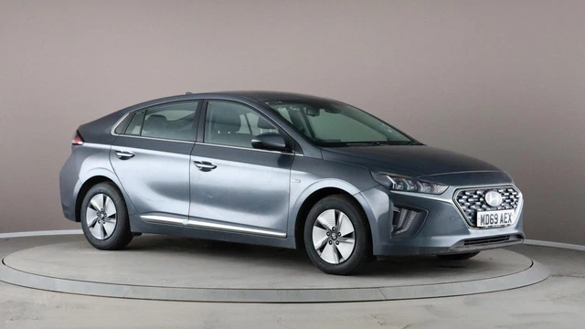 Hyundai Ioniq 1.6 GDi Hybrid Premium 5dr DCT Hybrid