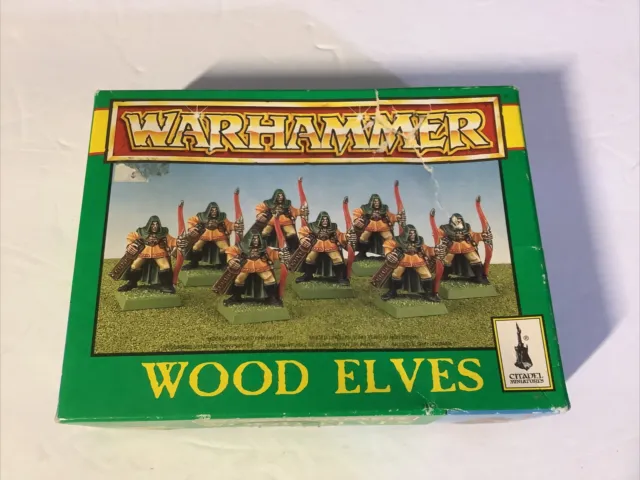 Warhammer Wood Elves (8) Plastic Models Still on Sprue OOP Citadel Elf Warriors