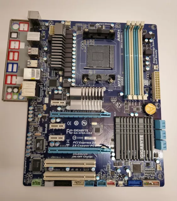 Gigabyte GA-970A-UD3 Rev.1.0 AMD 970 Mainboard ATX Sockel AM3+