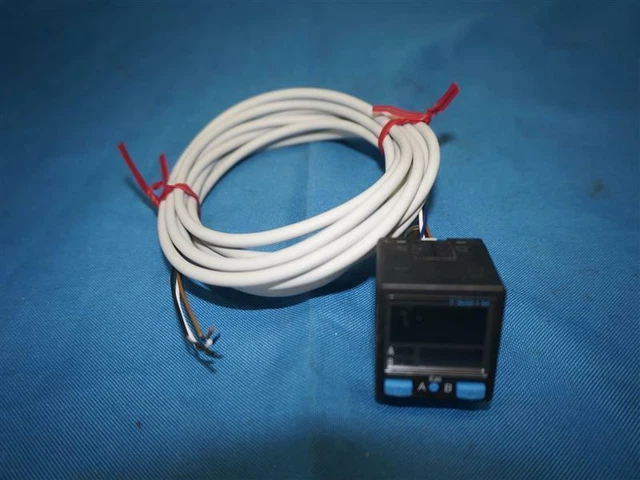 Festo SPAB-B2R-G18-2P-K1 SPABB2RG182PK1 Pressure Sensor