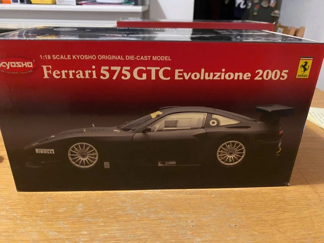Xe mô hình FERRARI 575 GTC Evoluzione 2005 KYOSHO tỉ lệ 1:18