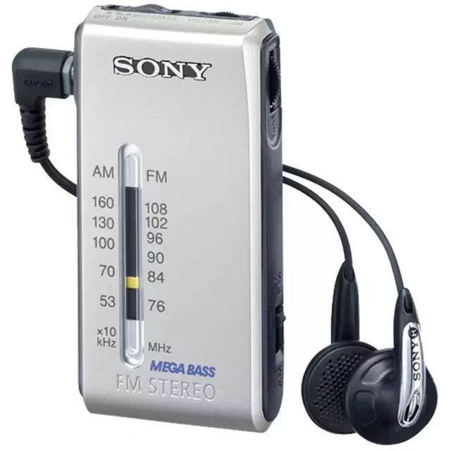 Sony SRF-S84 FM/AM Super Compact Radio Walkman