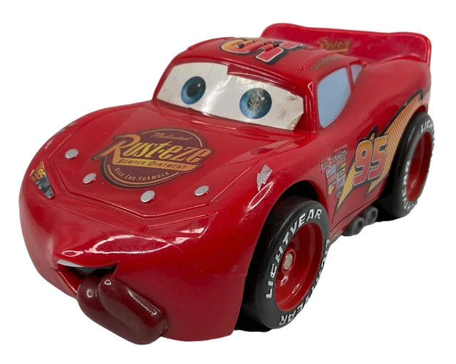 DISNEY PIXAR CARS Lightning McQueen Tongue Out Shake’N Go 2005 Mattel